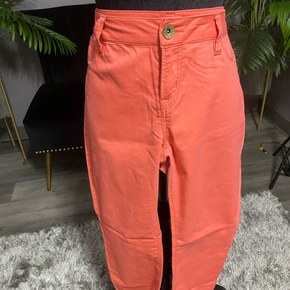Skinny pants